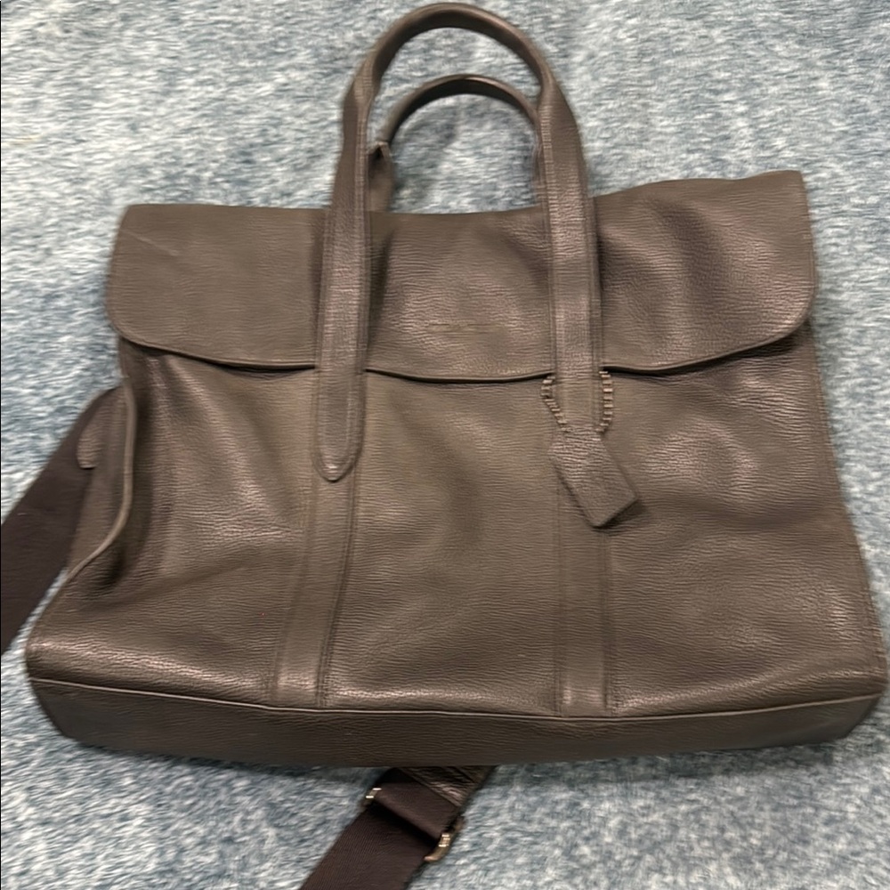Elegant Black Coach Leather Bag